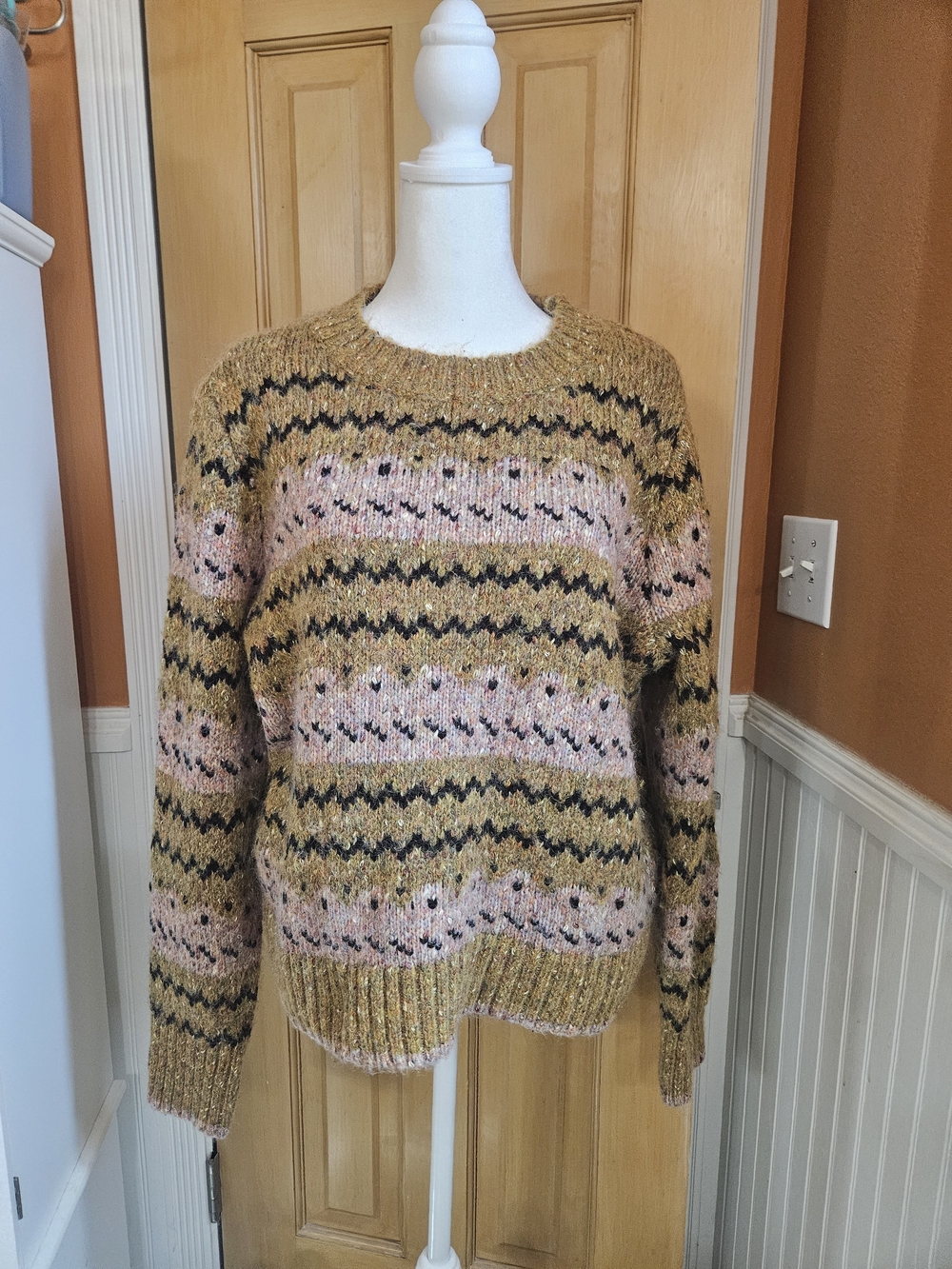 Loft Chunky Pink and Mustard Patterned Women's Sweater